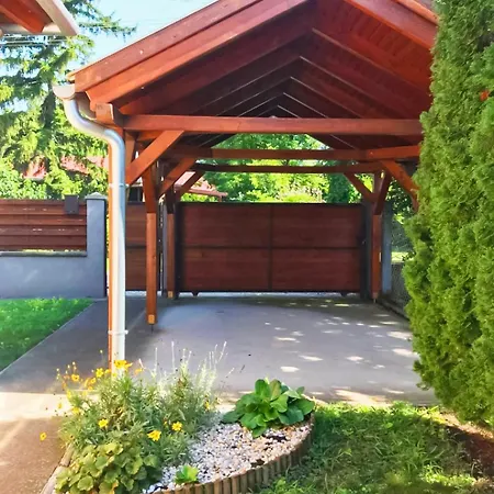Prázdninový dům Lily House Balatonvilágos