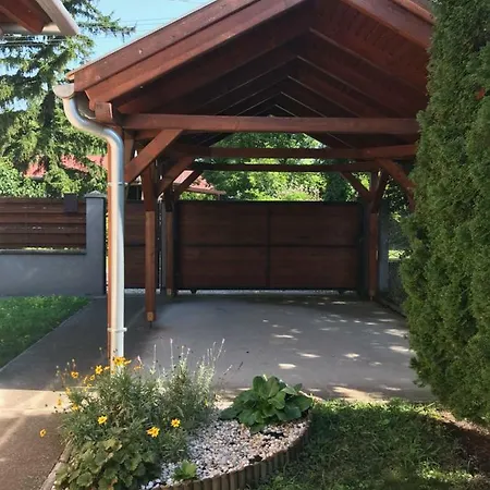 Prázdninový dům Lily House *